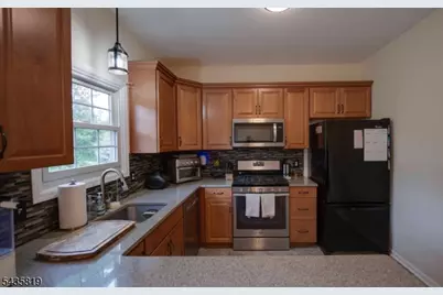 103 George Wilson Blvd, Flemington, NJ 08822 - Photo 12
