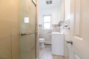 210 Globe Ave, Union Township, NJ 07083 - Photo 14