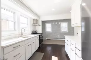 210 Globe Ave, Union Township, NJ 07083 - Photo 8