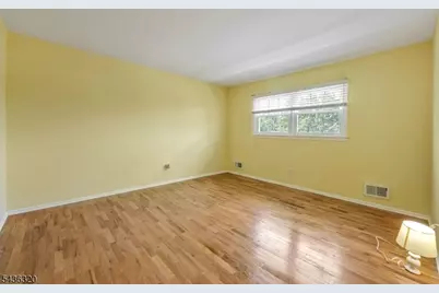 37 Wolfe Dr, Wanaque, NJ 07465 - Photo 22