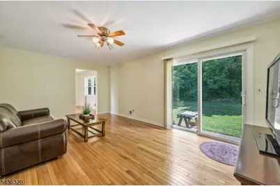 37 Wolfe Dr, Wanaque, NJ 07465 - Photo 6