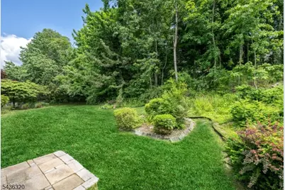 37 Wolfe Dr, Wanaque, NJ 07465 - Photo 28