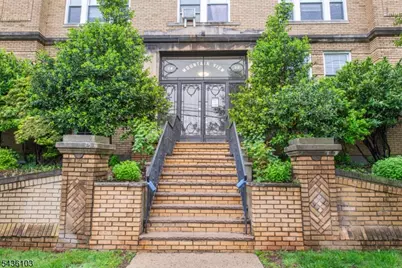 22 Saint Lukes Pl #A3, Montclair, NJ 07042 - Photo 1