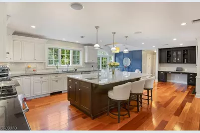 12 Longell Dr, Wayne, NJ 07470 - Photo 6
