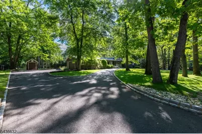 15 Heritage Ln, Scotch Plains Township, NJ 07076 - Photo 30