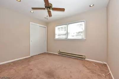51 Charles St, Dumont, NJ 07628 - Photo 12