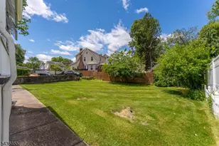 60 Summit Rd, Elizabeth, NJ 07208 - Photo 28