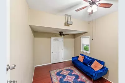 60 Summit Rd, Elizabeth, NJ 07208 - Photo 12