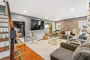 60 Summit Rd, Elizabeth, NJ 07208 - Photo 4