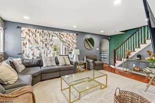 60 Summit Rd, Elizabeth, NJ 07208 - Photo 6