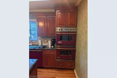 178 E Lindsley Rd #2, Cedar Grove, NJ 07009 - Photo 8