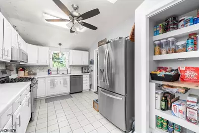 4 Orchard St, Lebanon Township, NJ 07830 - Photo 8