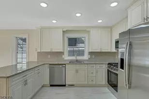 58 Vermont Ave, Newark, NJ 07106 - Photo 4