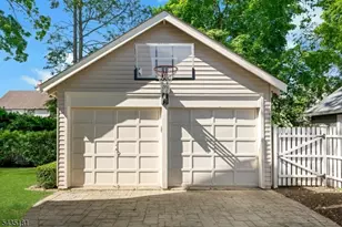 62 Southern Slope Dr, Millburn, NJ 07041 - Photo 32