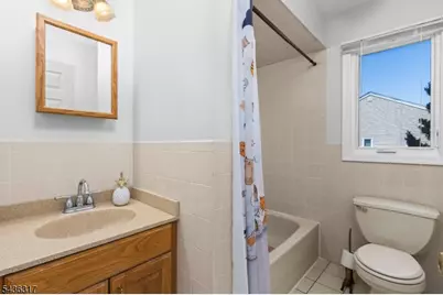 21 Edgefield Dr, Parsippany, NJ 07950 - Photo 16