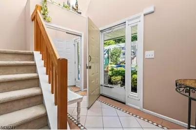 21 Edgefield Dr, Parsippany, NJ 07950 - Photo 4