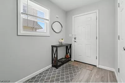 509 Church Pl, Plainfield, NJ 07063 - Photo 2