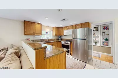 48 Copeley Rd, Hampton Township, NJ 07860 - Photo 8
