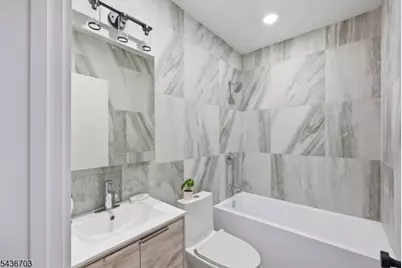 222 E 30th St, Paterson, NJ 07514 - Photo 14