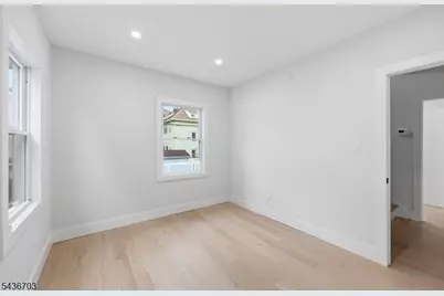 222 E 30th St, Paterson, NJ 07514 - Photo 18