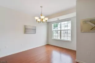 306 Waterview Ct, Hanover Township, NJ 07927 - Photo 4