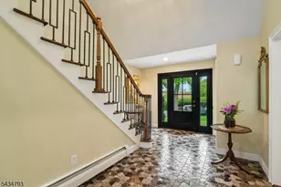 11 Auriemma Ct, Roxbury Township, NJ 07850 - Photo 4