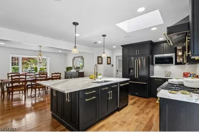 11 Auriemma Ct, Roxbury Township, NJ 07850 - Photo 16