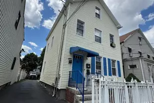 40 Smith St, Elizabeth, NJ 07201 - Photo 1