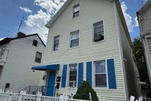 40 Smith St, Elizabeth, NJ 07201 - Photo 2