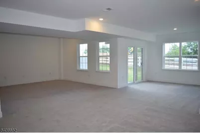 52 Eastwood Ter, East Hanover Township, NJ 07936 - Photo 20