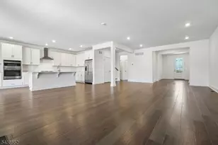 52 Eastwood Ter, East Hanover Township, NJ 07936 - Photo 8