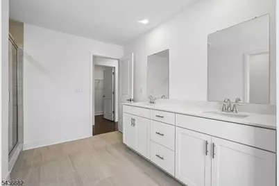 52 Eastwood Ter, East Hanover Township, NJ 07936 - Photo 28