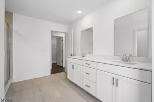 52 Eastwood Ter, East Hanover Township, NJ 07936 - Photo 28
