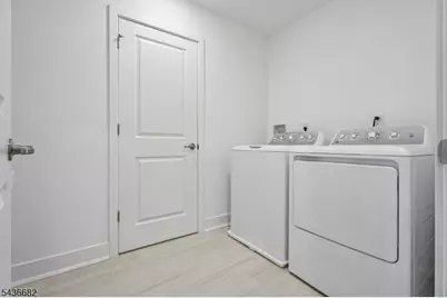 52 Eastwood Ter, East Hanover Township, NJ 07936 - Photo 32