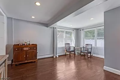 121 Kanouse St, Boonton Town, NJ 07005 - Photo 12