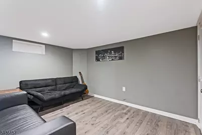 121 Kanouse St, Boonton Town, NJ 07005 - Photo 22