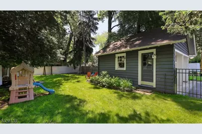 110 Orange Ave, Cranford Township, NJ 07016 - Photo 42