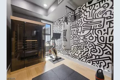 666 Ocean Ave, Jersey City, NJ 07305 - Photo 2
