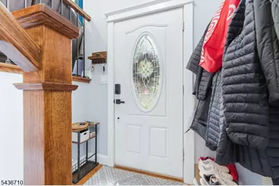 81 Elba Ave, Hopatcong, NJ 07843 - Photo 10