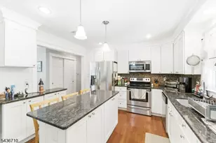 81 Elba Ave, Hopatcong, NJ 07843 - Photo 20
