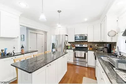 81 Elba Ave, Hopatcong, NJ 07843 - Photo 22