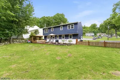 81 Elba Ave, Hopatcong, NJ 07843 - Photo 4