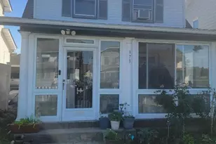 373 Rutledge Ave, East Orange, NJ 07017 - Photo 2