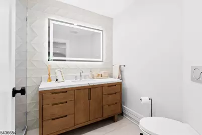 9 Hilltop Rd, Kinnelon, NJ 07405 - Photo 32