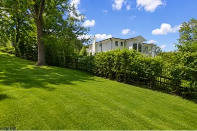 46 Ideal St, Long Hill Township, NJ 07933 - Photo 32