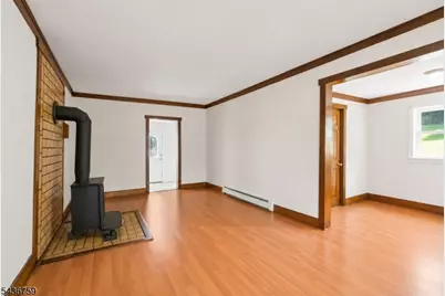46 Ideal St, Long Hill Township, NJ 07933 - Photo 8
