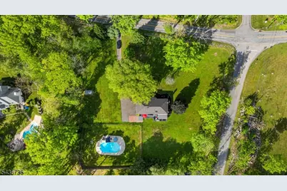 97 Beacon Hill Rd, Washington Township, NJ 07830 - Photo 44