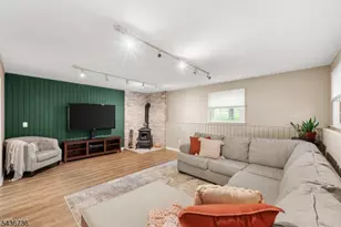 97 Beacon Hill Rd, Washington Township, NJ 07830 - Photo 34