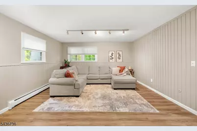 97 Beacon Hill Rd, Washington Township, NJ 07830 - Photo 28