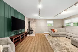 97 Beacon Hill Rd, Washington Township, NJ 07830 - Photo 36